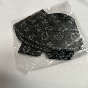 DESIGNER LABUBU OUTFIT WITH CROSSBODY BAG!